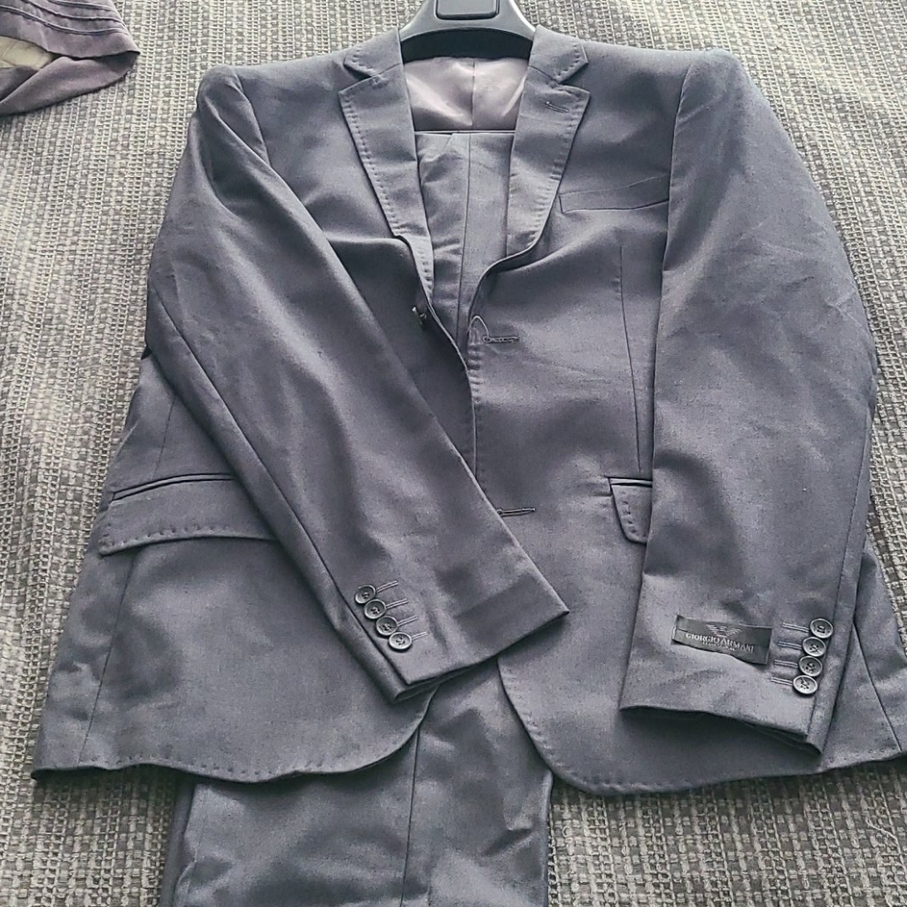 Brand Nwt Giorgio Armani Suit